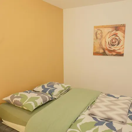 Cosy Cocon - Parking Et Wifi Gratuit - Proche Luxembourg - Ideal Professionnel Ou Couple - Speciale Lejlighed Nilvange